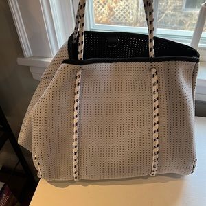 Pop Ups Everyday Tote Bag